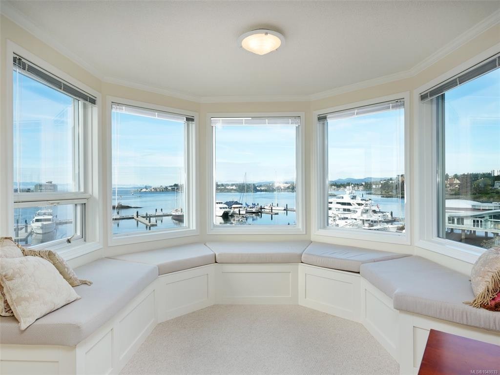 313-10 Paul Kane Place, Victoria, BC, V9A 7J8