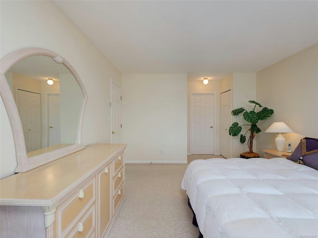 313-10 Paul Kane Place, Victoria, BC, V9A 7J8 - 14