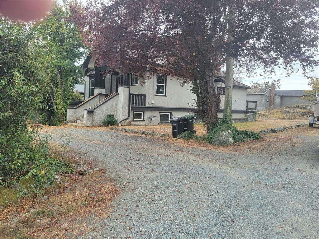 11 Eaton Avenue, View Royal, BC, V8Z 5C9