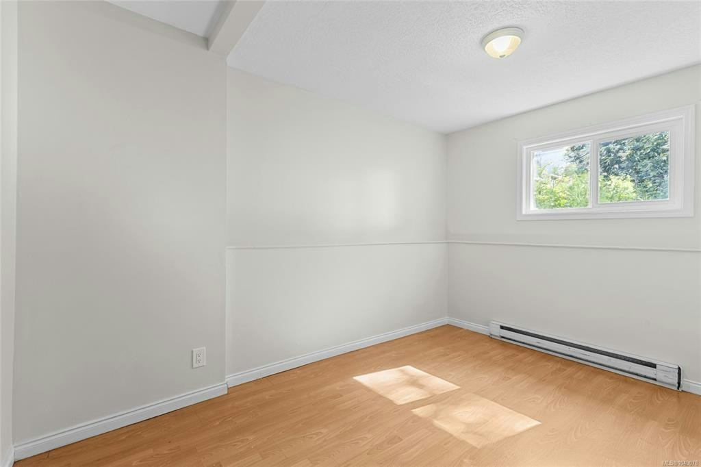 1575 Burton Avenue, Victoria, BC, V8T 2N3 - 26