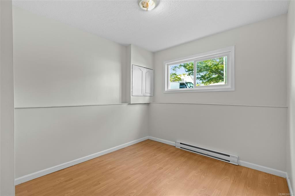 1575 Burton Avenue, Victoria, BC, V8T 2N3 - 28