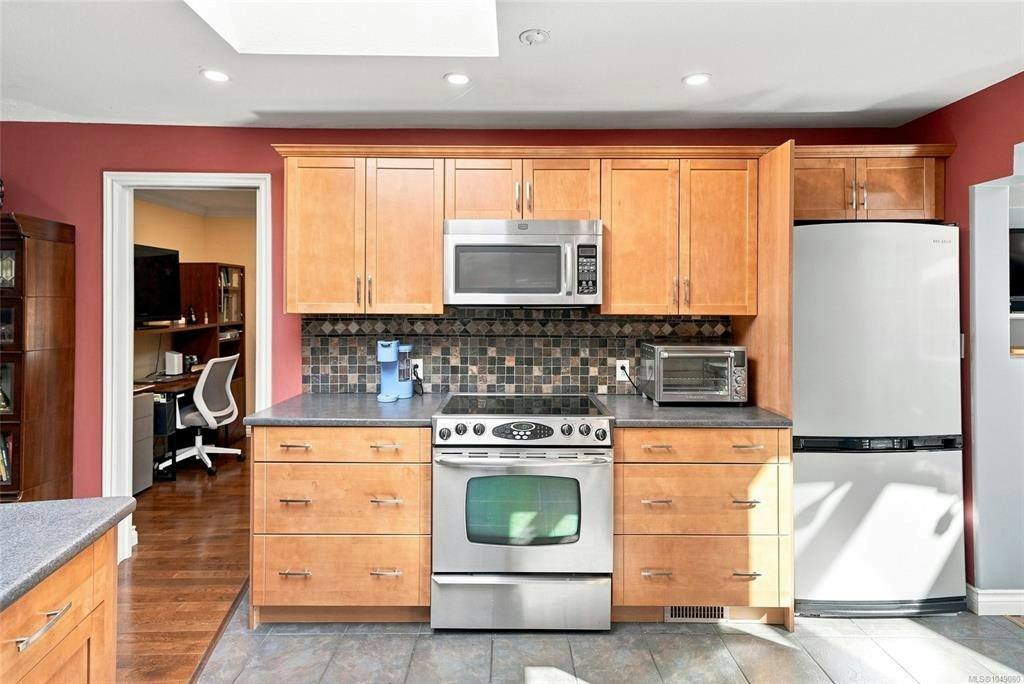 611 Pioneer Crescent, Parksville, BC, V9P 1T5 - 17