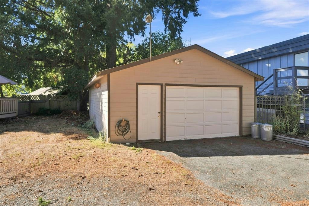 611 Pioneer Crescent, Parksville, BC, V9P 1T5 - 6