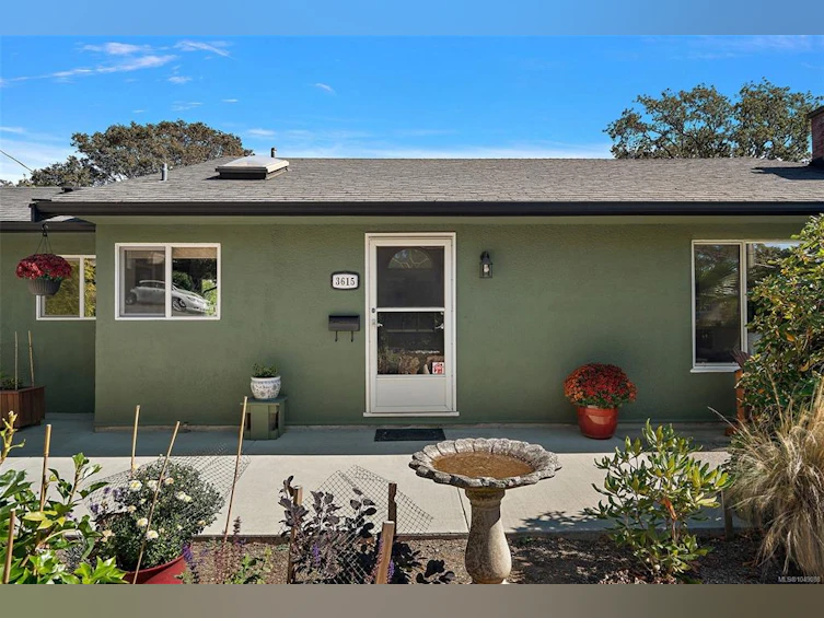 3615 Doncaster Drive, Saanich, BC, V8P 3W5 - 26
