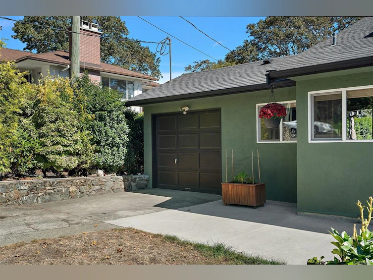 3615 Doncaster Drive, Saanich, BC, V8P 3W5 - 29