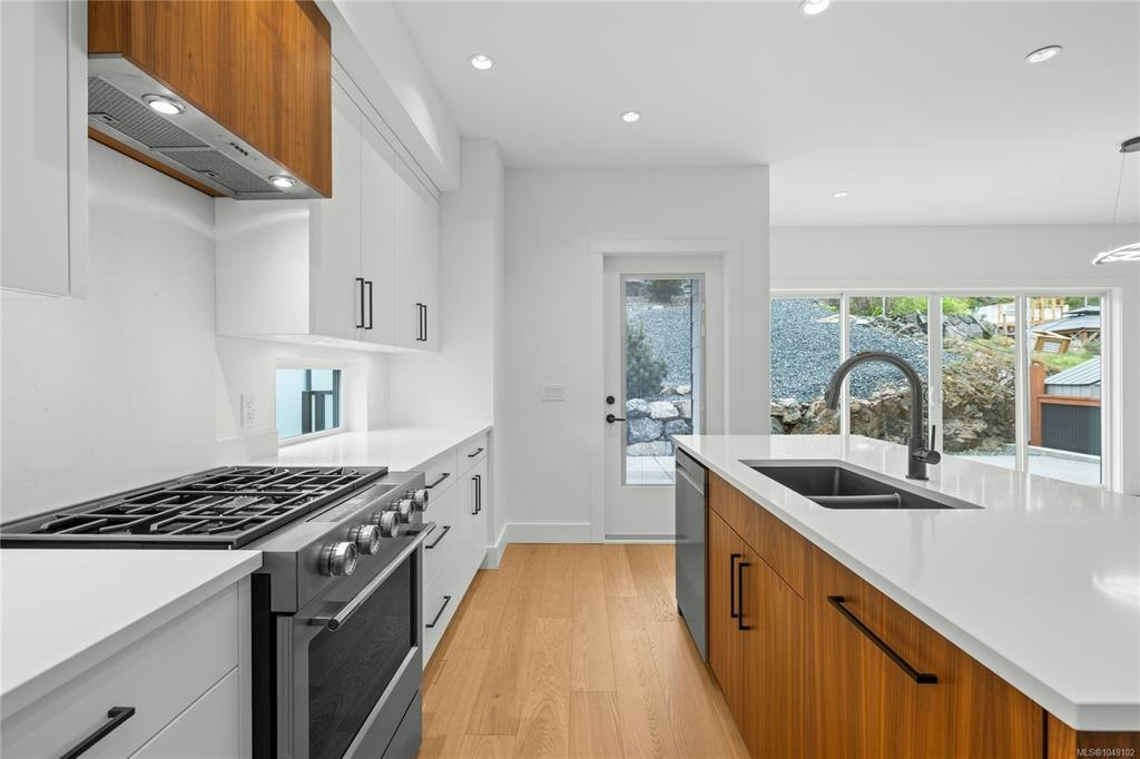 122 Bray Road, Nanaimo, BC, V9T 0J8 - 10