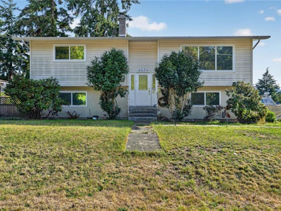 4594 Alwyn Street - 2