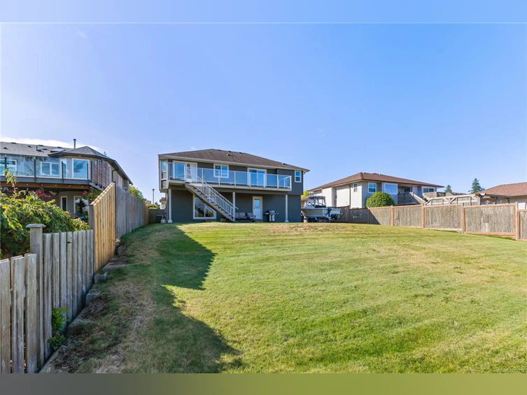 1942 Bear Place, Campbell River, BC, V9H 1R3 - 32