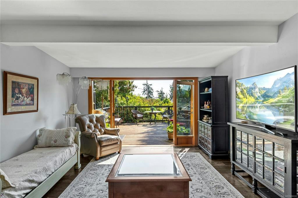 396 Wisteria Street - 4