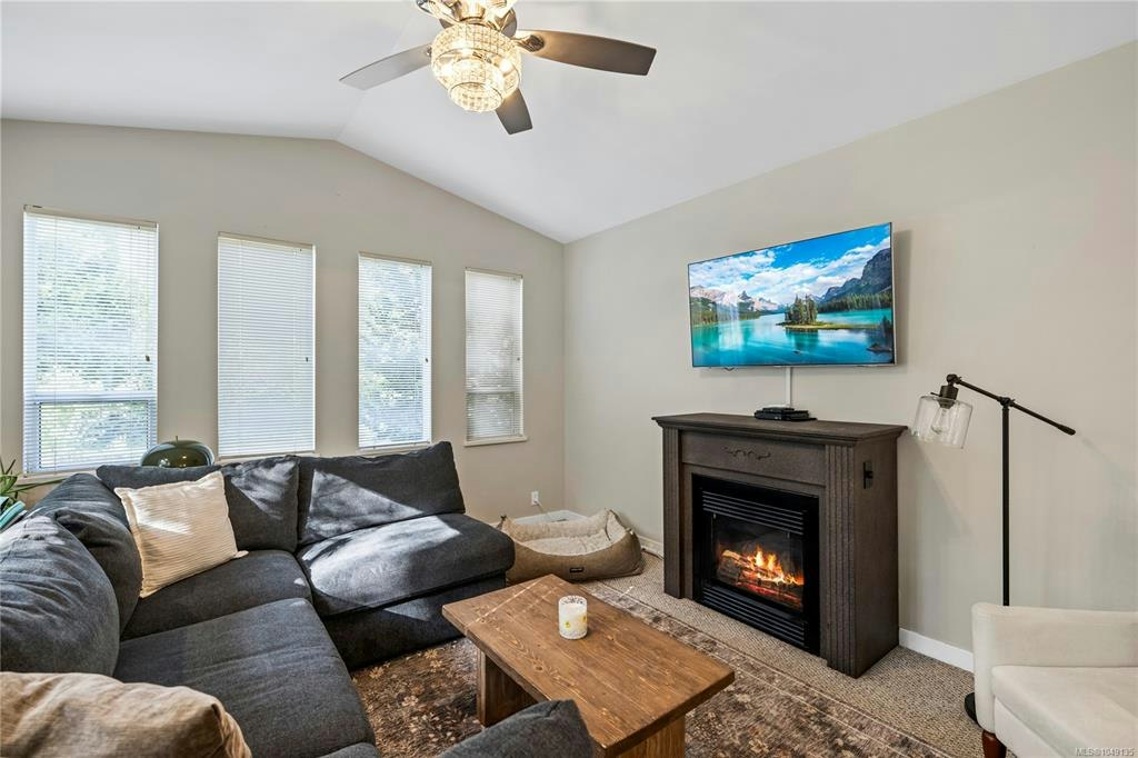1564 Hurford Avenue, Courtenay, BC, V9N 6X3 - 11