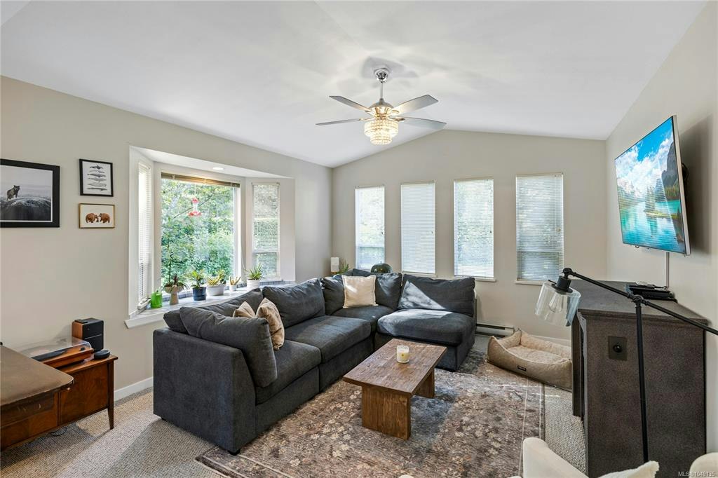 1564 Hurford Avenue, Courtenay, BC, V9N 6X3 - 10