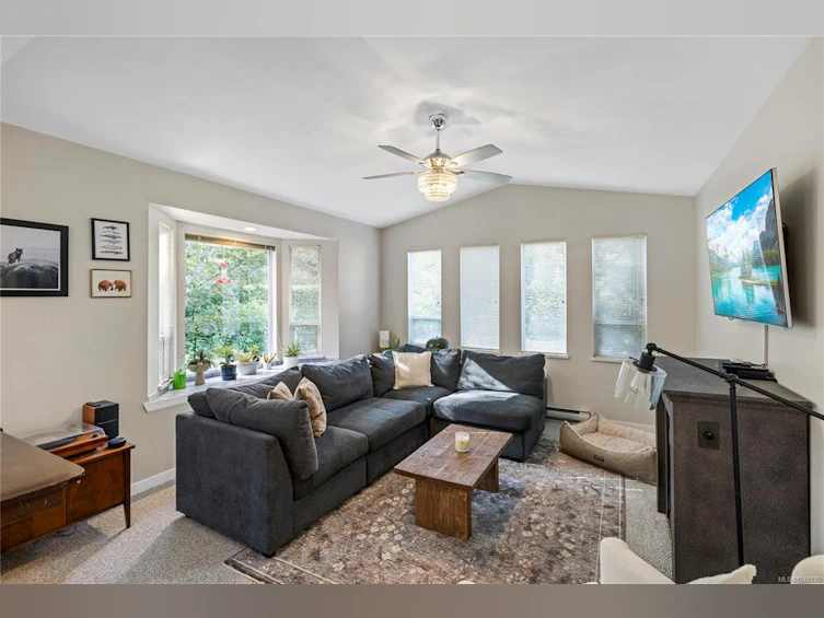 1564 Hurford Avenue, Courtenay, BC, V9N 6X3 - 10