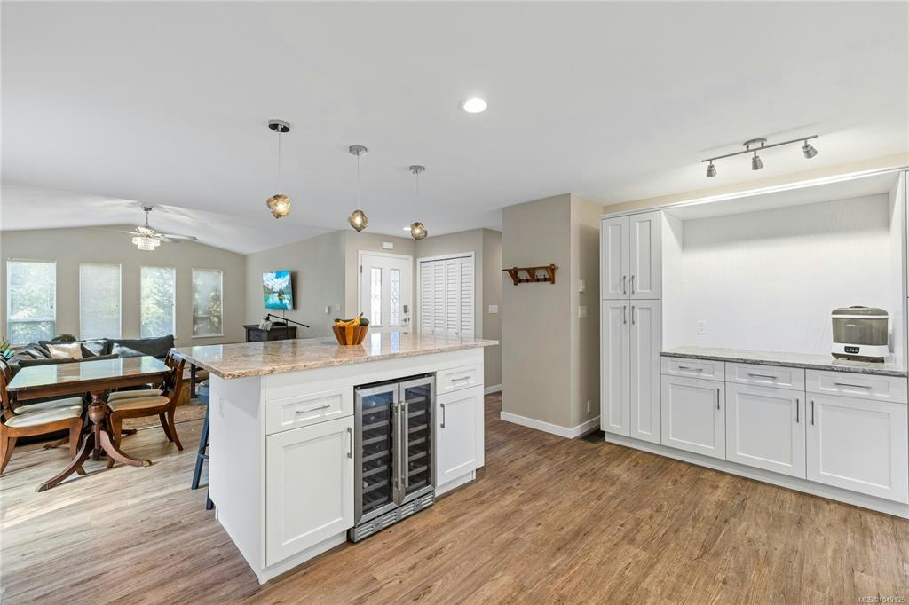 1564 Hurford Avenue, Courtenay, BC, V9N 6X3 - 15