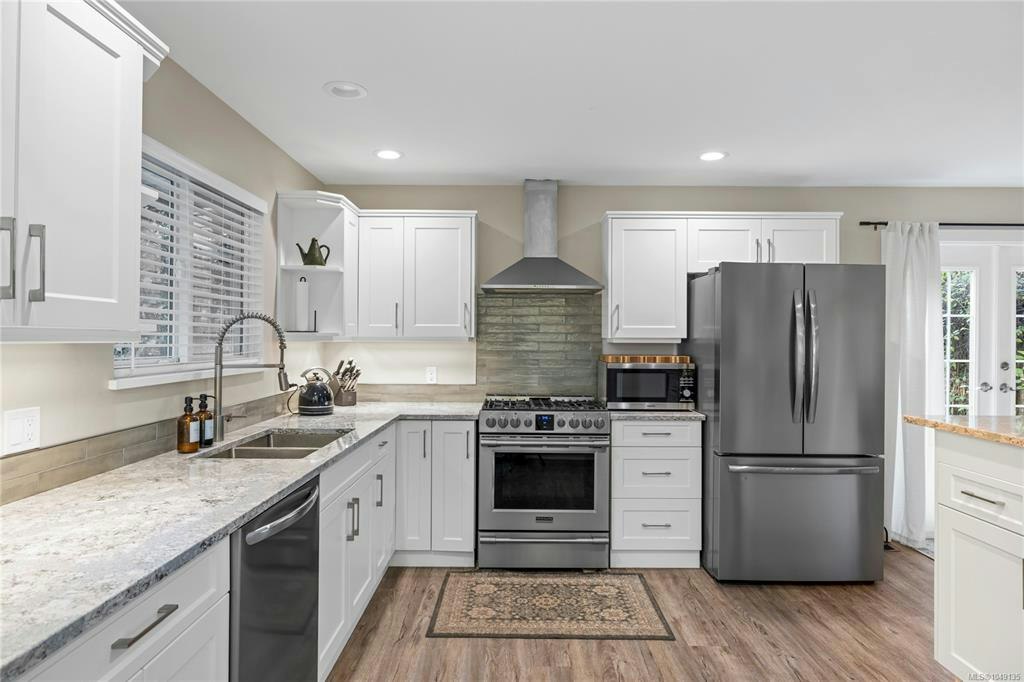 1564 Hurford Avenue - 3