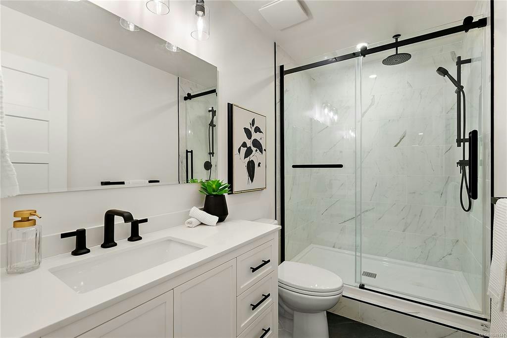 657 Cromarty Avenue, North Saanich, BC, V8L 5G6 - 40