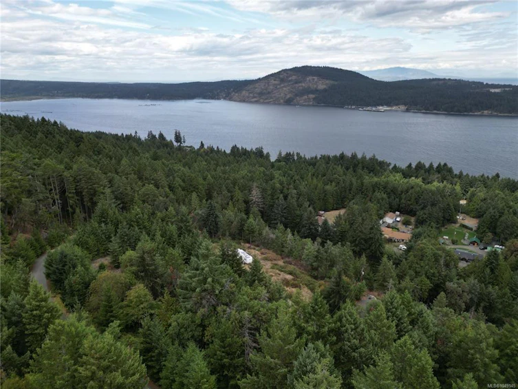 8439 Lisa Lane, Nanaimo, BC, V0R 2H0 - 14