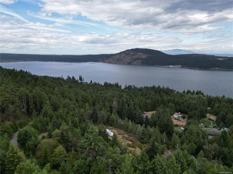 8439 Lisa Lane, Nanaimo, BC, V0R 2H0 - 16