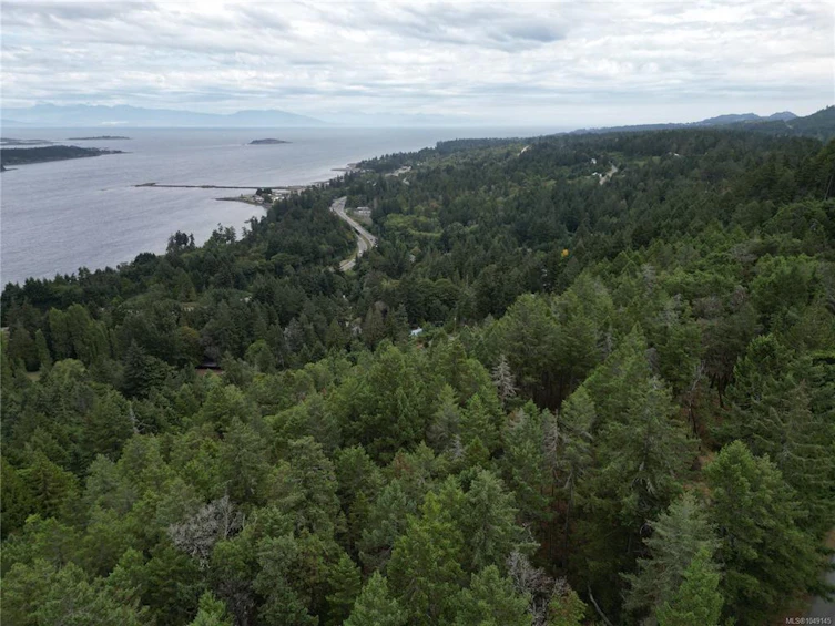 8439 Lisa Lane, Nanaimo, BC, V0R 2H0 - 12