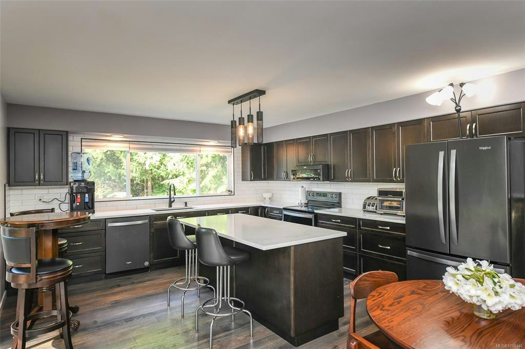 3550 Cumberland Road, Cumberland, BC, V0R 1S0 - 6