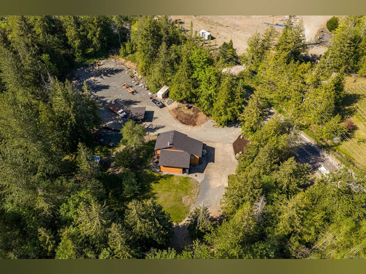 3550 Cumberland Road, Cumberland, BC, V0R 1S0 - 60