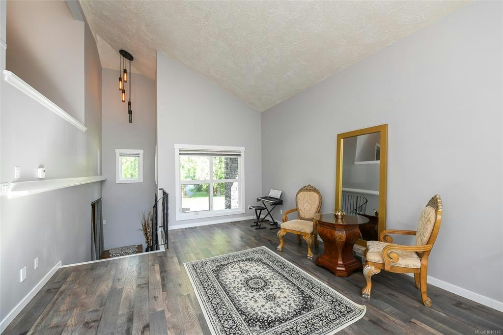 3550 Cumberland Road, Cumberland, BC, V0R 1S0 - 44