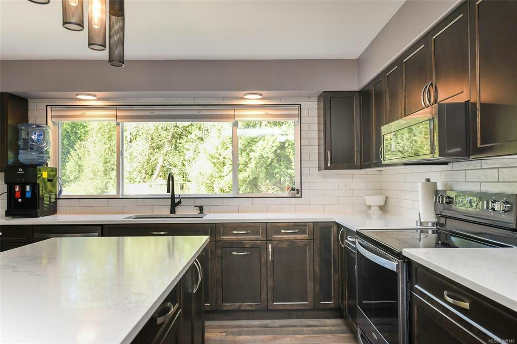 3550 Cumberland Road, Cumberland, BC, V0R 1S0 - 46