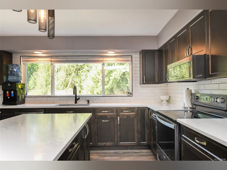 3550 Cumberland Road, Cumberland, BC, V0R 1S0 - 46