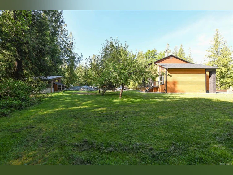 3550 Cumberland Road, Cumberland, BC, V0R 1S0 - 29