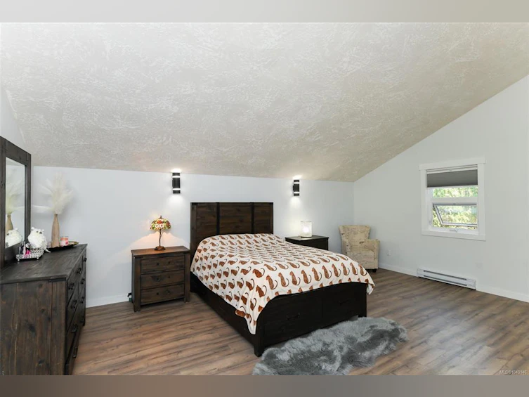 3550 Cumberland Road, Cumberland, BC, V0R 1S0 - 48