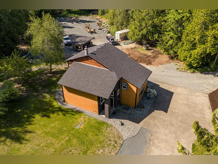 3550 Cumberland Road, Cumberland, BC, V0R 1S0 - 59