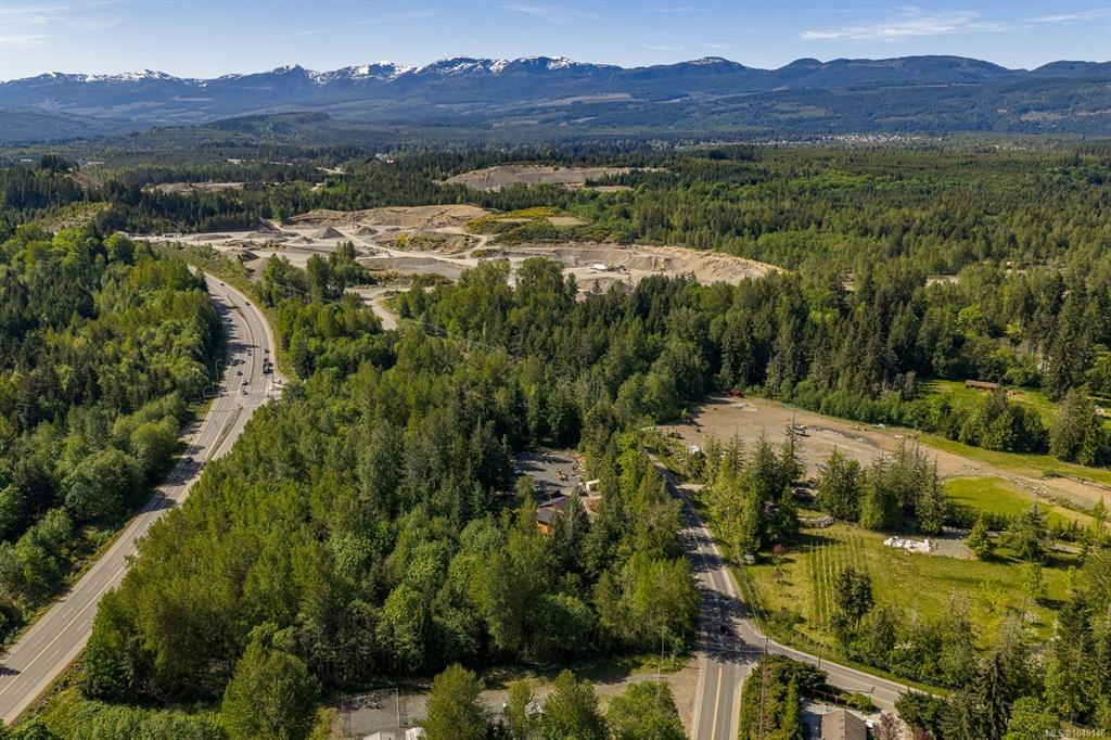 3550 Cumberland Road, Cumberland, BC, V0R 1S0 - 53
