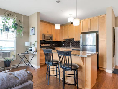 302-608 Fairway Avenue - 3