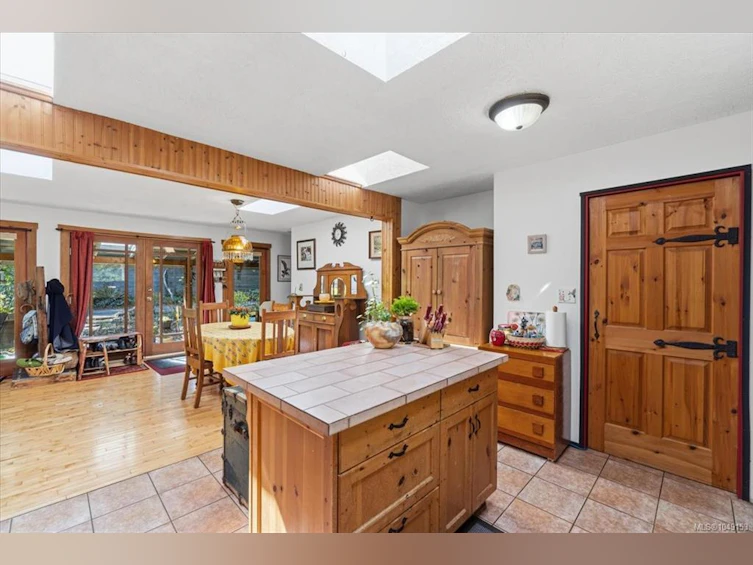 13545 Cedar Road, Nanaimo, BC, V9G 1H5 - 8