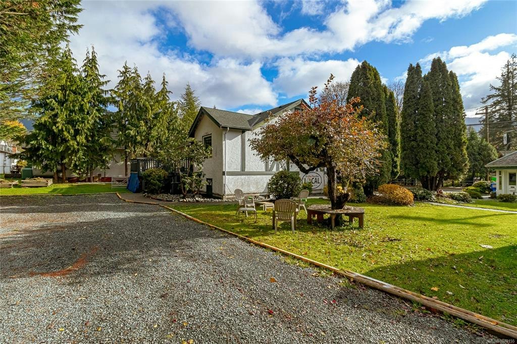 149 Cowichan Lake Road, Lake Cowichan, BC, V0R 2G0 - 17