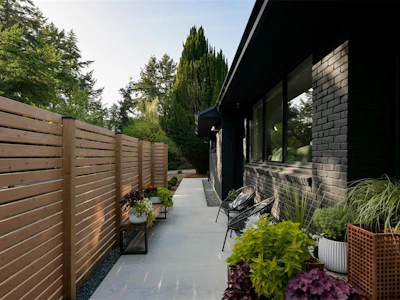 2860 Tudor Avenue - 5