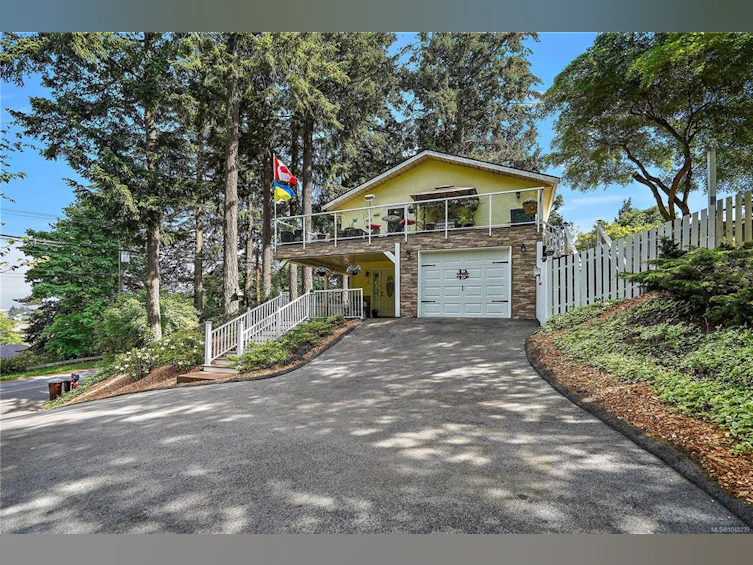 6864 East Saanich Road, Central Saanich, BC, V8Z 5Y9 - 52