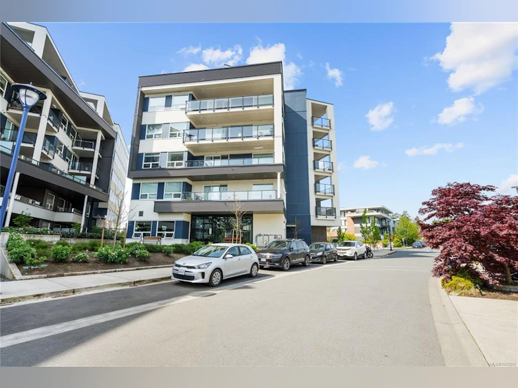 205-947 Whirlaway Crescent, Langford, BC, V9B 6Z9 - 43