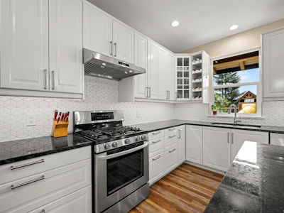 405 Rockland Road - 5