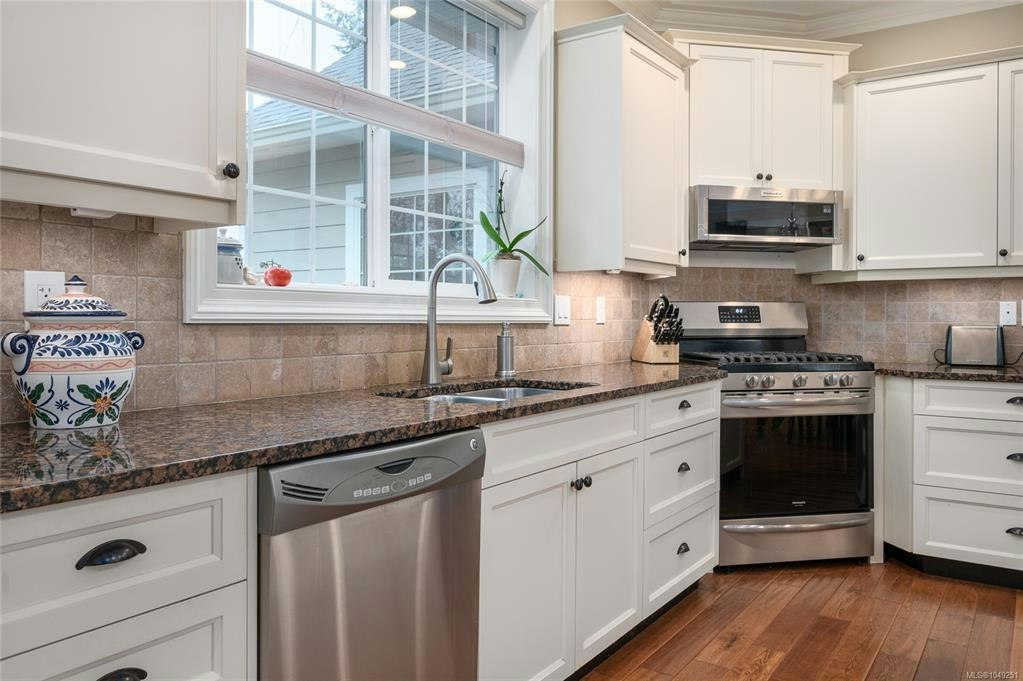 3936 Creekside Drive - 5