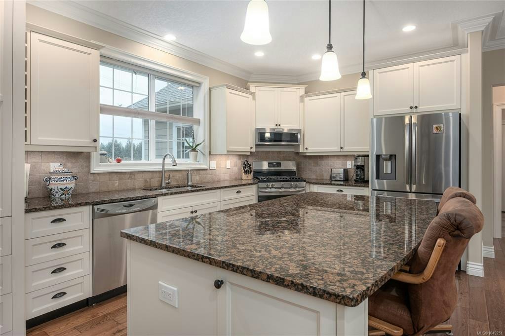 3936 Creekside Drive - 4