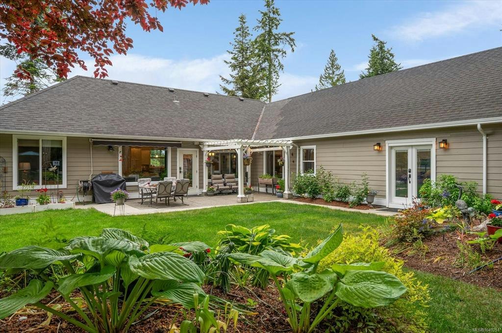 3936 Creekside Drive, Bowser/Deep Bay, BC, V0R 1G0 - 10