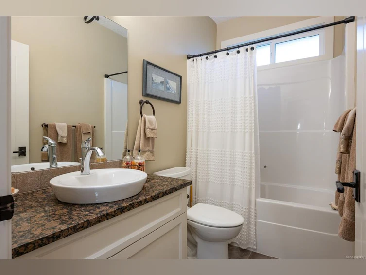 3936 Creekside Drive, Bowser/Deep Bay, BC, V0R 1G0 - 24