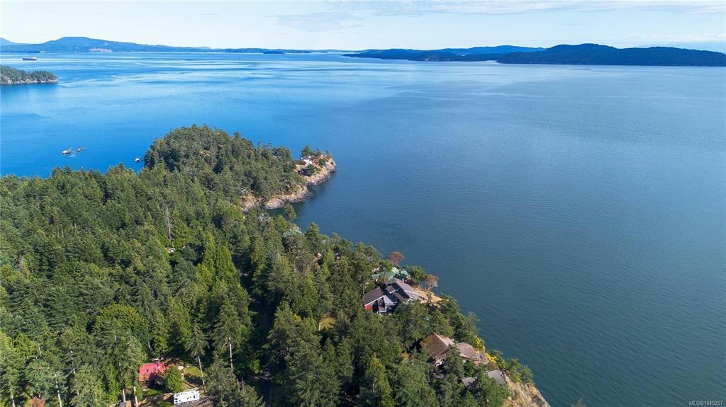 7921 Swanson View Drive, Pender Island, BC, V0N 2M2