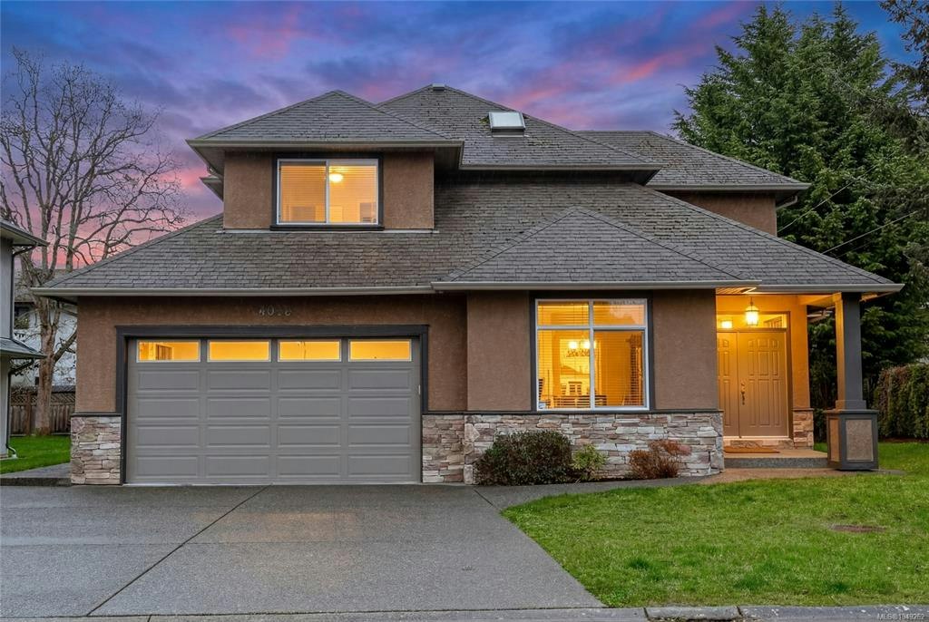 4073 Longview Drive, Saanich, BC, V8N 2K6