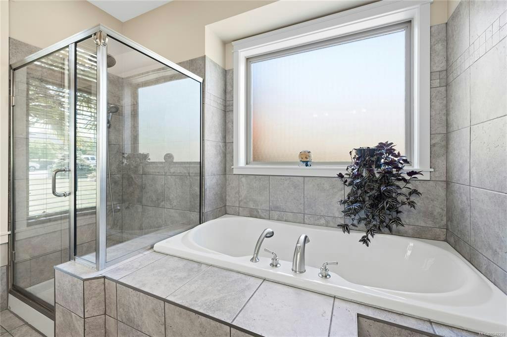 1635 Stone Lake Drive, Nanoose, BC, V9P 9L1 - 22