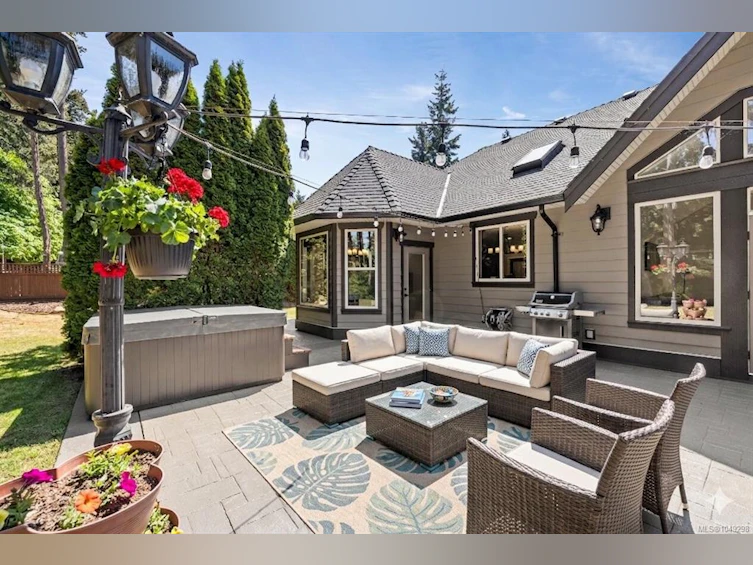 1635 Stone Lake Drive, Nanoose, BC, V9P 9L1 - 3