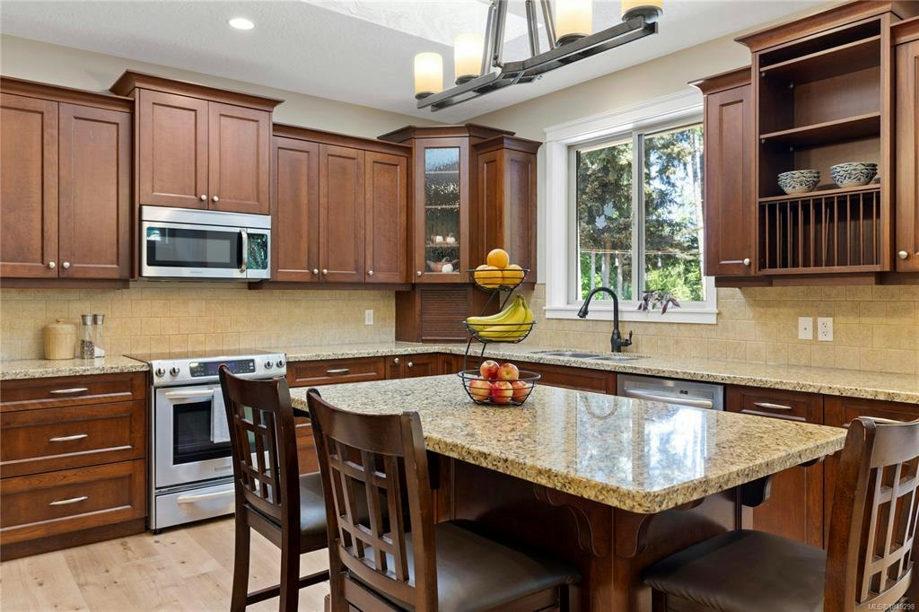 1635 Stone Lake Drive, Nanoose, BC, V9P 9L1 - 11