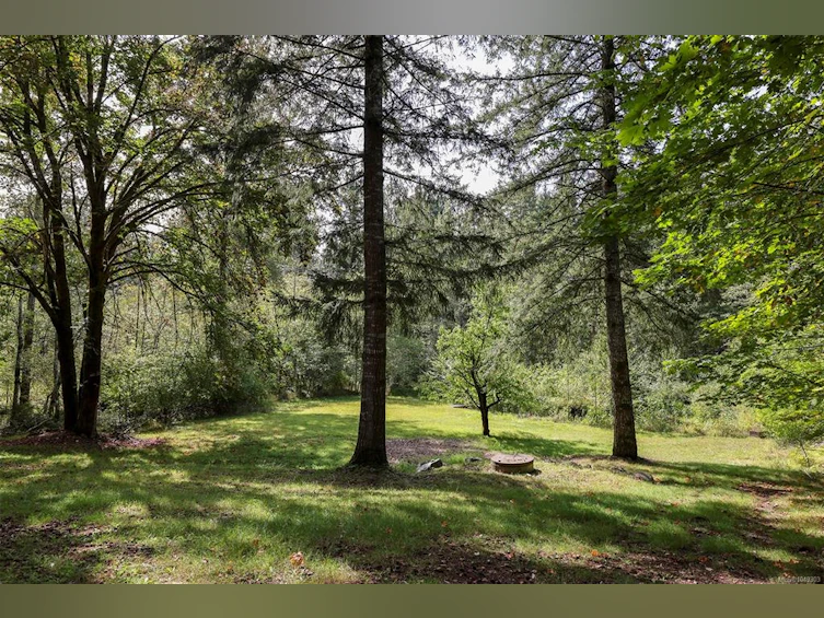4026 Macaulay Road, Black Creek, BC, V9J 1C8 - 33