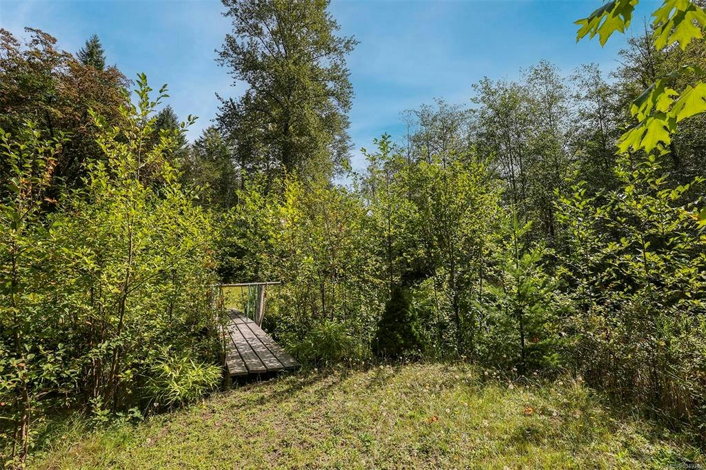 4026 Macaulay Road, Black Creek, BC, V9J 1C8 - 36