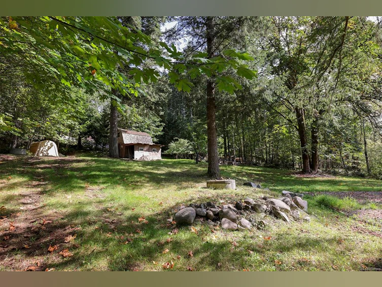 4026 Macaulay Road, Black Creek, BC, V9J 1C8 - 46